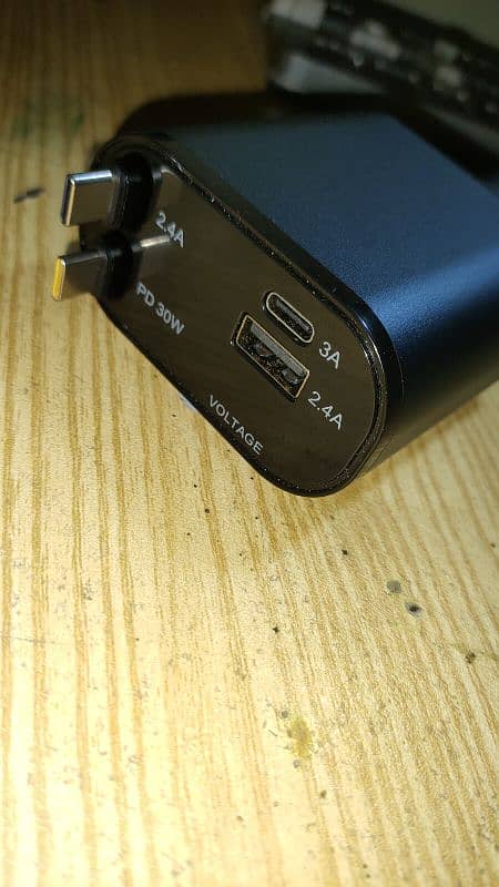 Mobile Charger 4