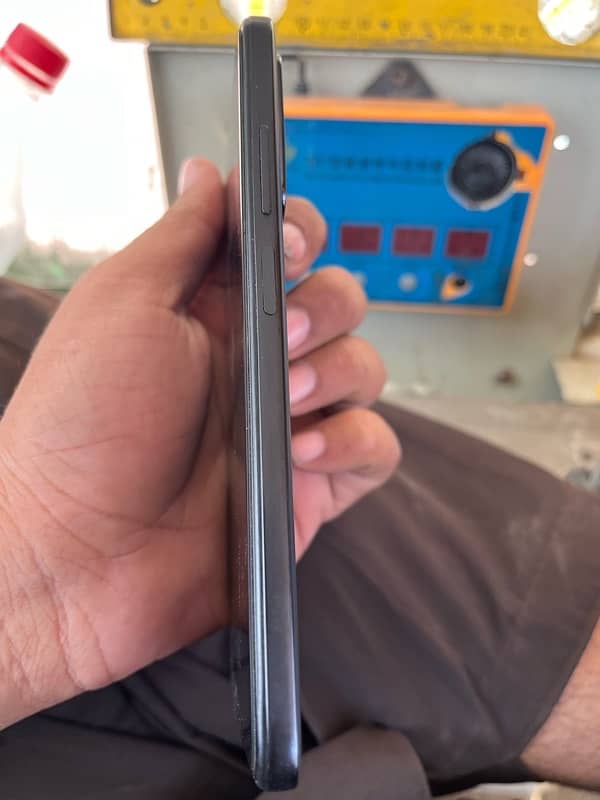 Redmi not 11 complete box condition 10.9 3