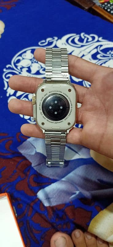 Smartwatch y20 / 7 satrap for sale . 3