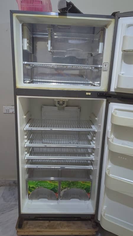 DAWLANCE 91996hz Refrigerator  (20 cubic feet ) 3