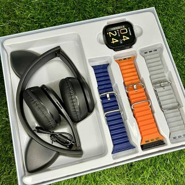 ultra smart watch with three straps and headphone 1