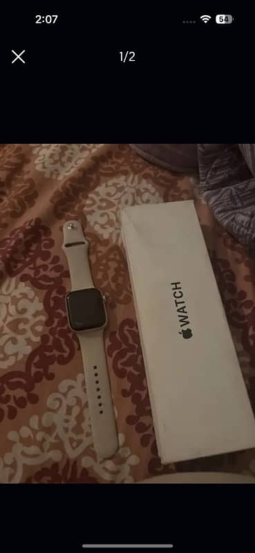 Apple Watch series se 2nd generation 1