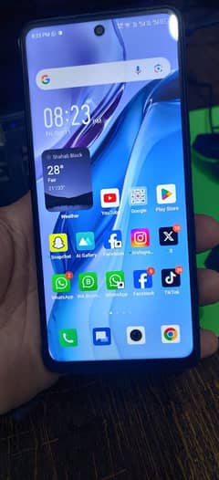 Infinix Note 30.8+5 gb/256 gb