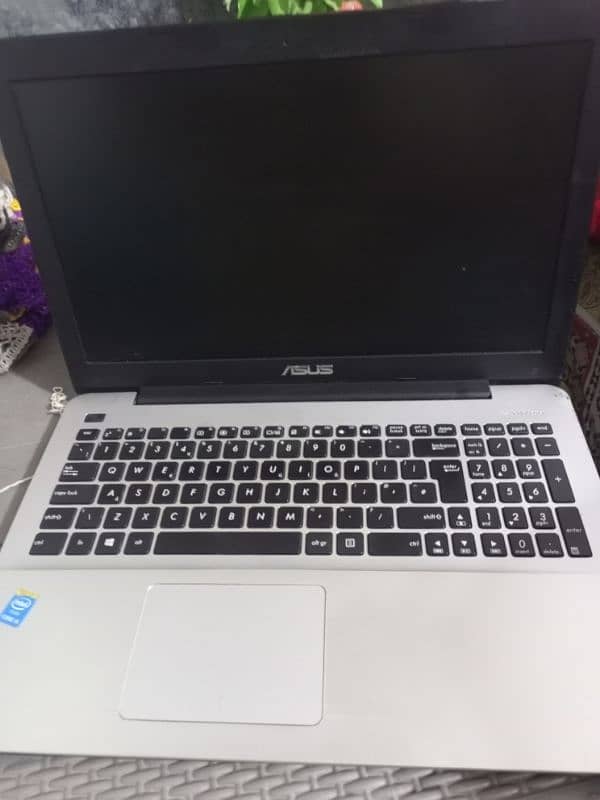 ASUS x550LB Core i5 5th Gen | 1TB + 128GB SSD | 8 RAM 0