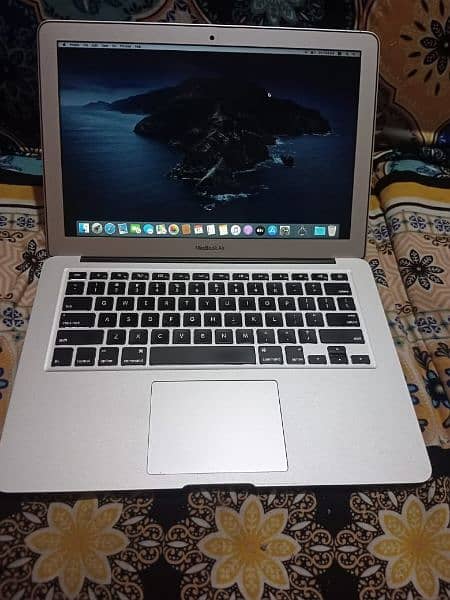 Apple macbook Air 2017 For Sale 3