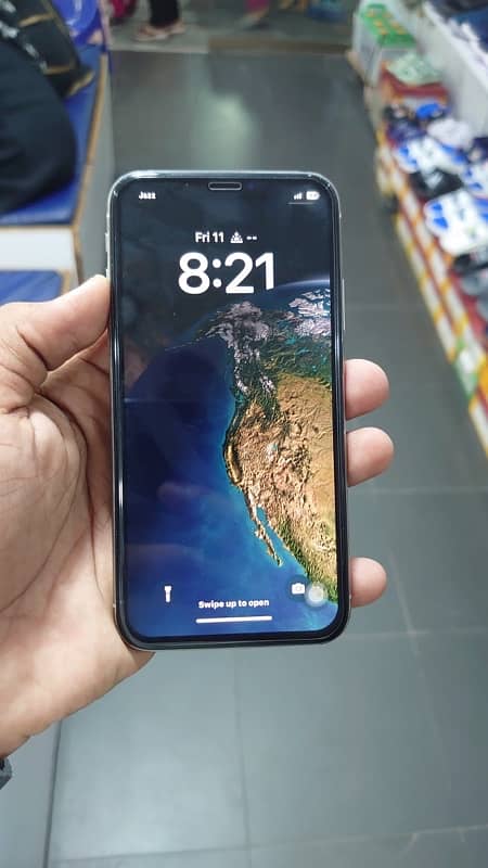 I phone x 64 Gb pta approved 5