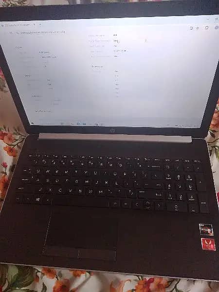 RYZEN 5 HP LAPTOP 1