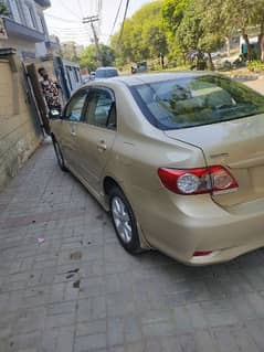 Toyota Corolla Altis 2013