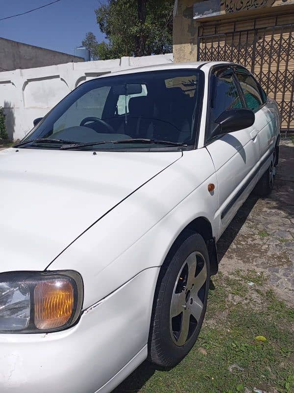 Suzuki Baleno 2004 5