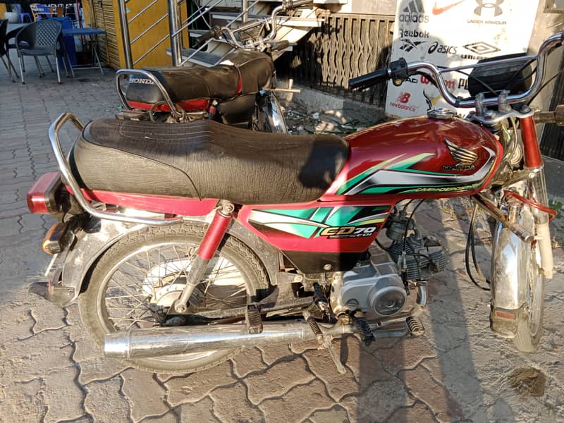 Honda CD 70  registration Islamabad  bio matric available  smart card 3