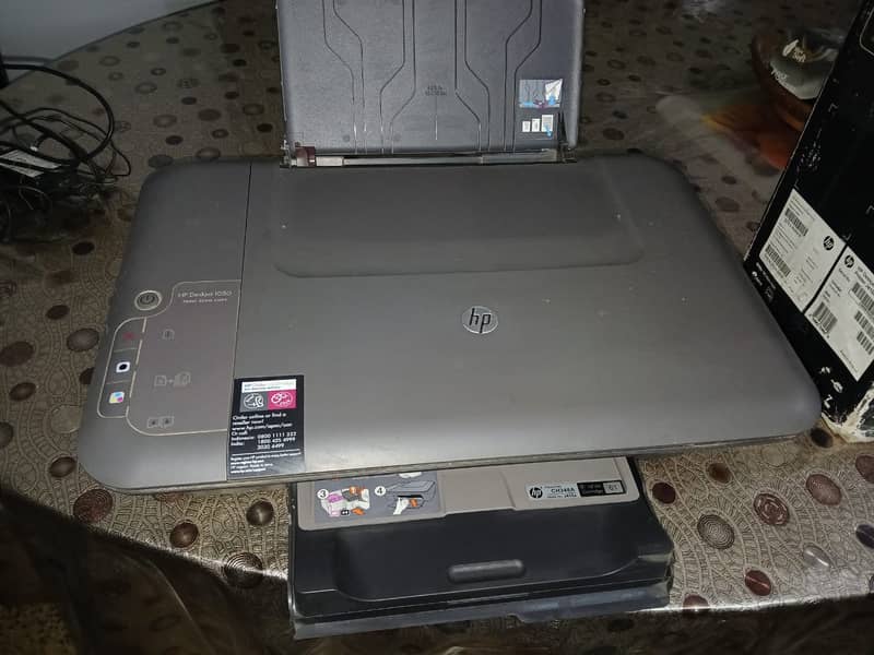 Printer and Scanner All in One HP DESKJET 1050 7