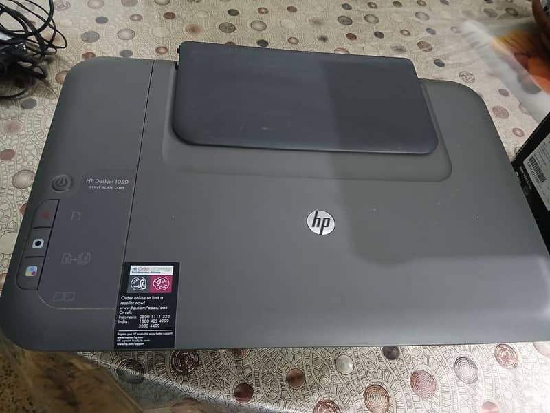 Printer and Scanner All in One HP DESKJET 1050 9