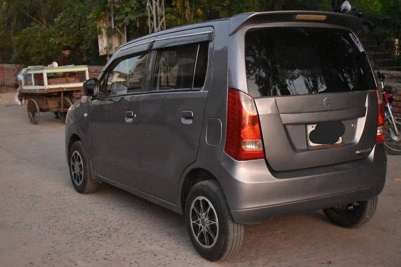 Suzuki Wagon R 2017 5