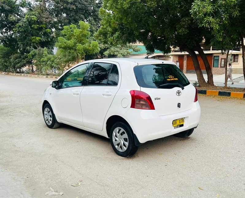 TOYOTA VITZ F 1.0 MODEL 2007 | REG 2010 4