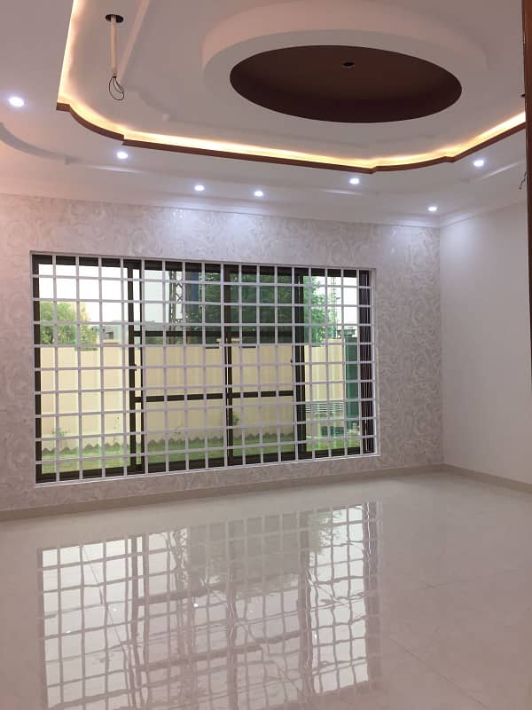 8 MARLA UPPER PORTION FOR RENT IN DHA 11 RAHBER SECTOR 1 9