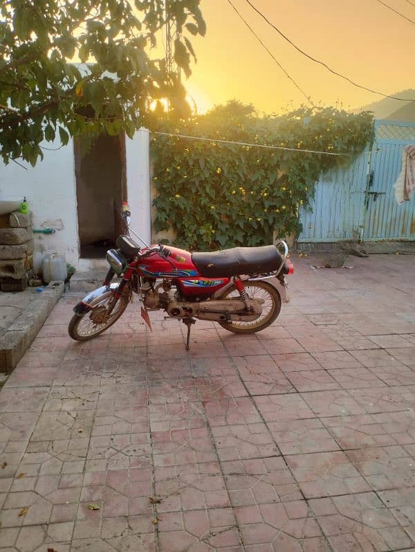 BIKE FOR SALE (OLD PIC) NOW IN GOOD CONDITION 0