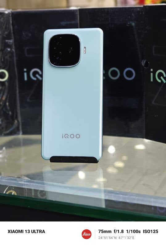 Vivo iqoo z9 turbo 4