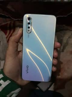 vivo s1