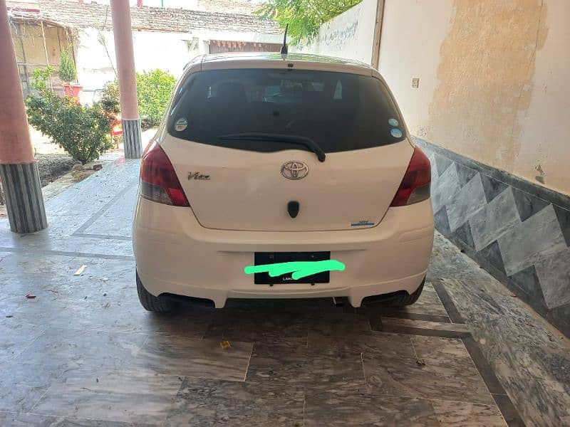 Toyota Vitz 2006 4