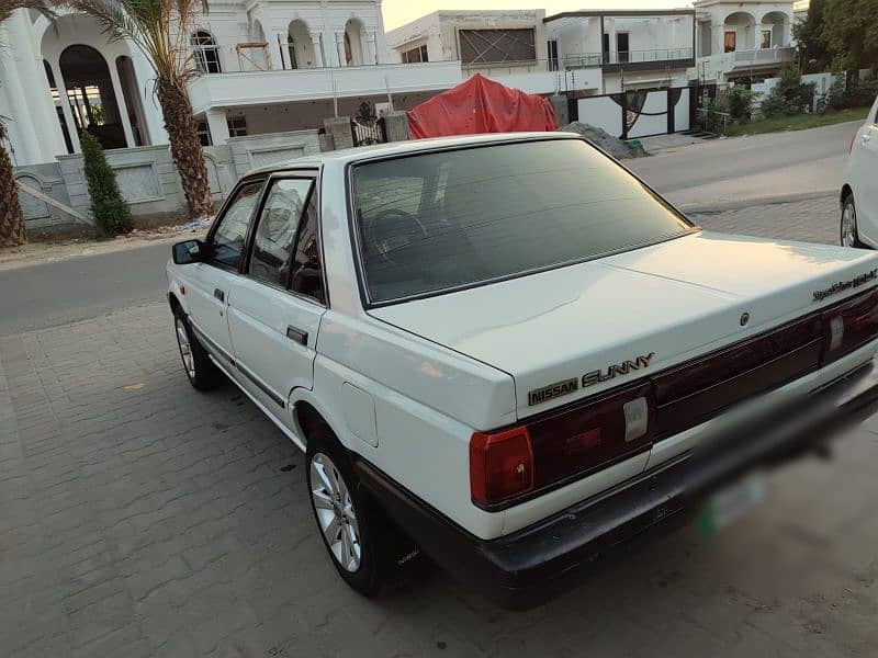 Nissan Sunny 1987 2