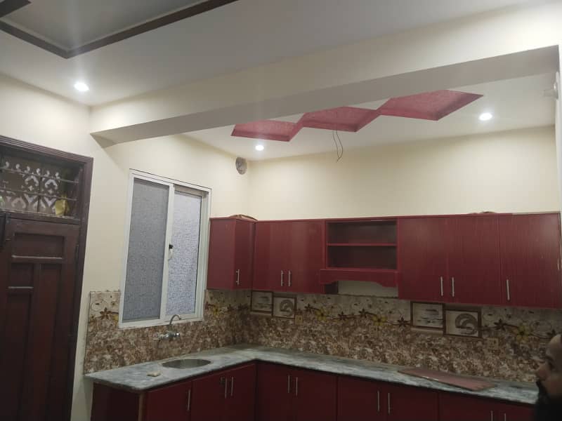 Ghouri town pH 4c2 2.5 story house for rent 5