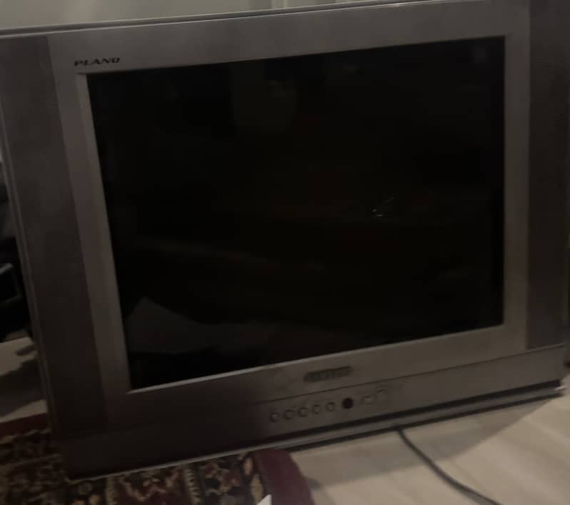 Samsung 21" CRT tv. 0