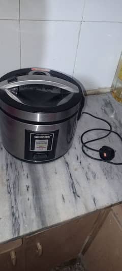 Rice cooker(urgent sale)