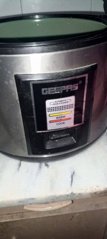 Rice cooker(urgent sale) 6