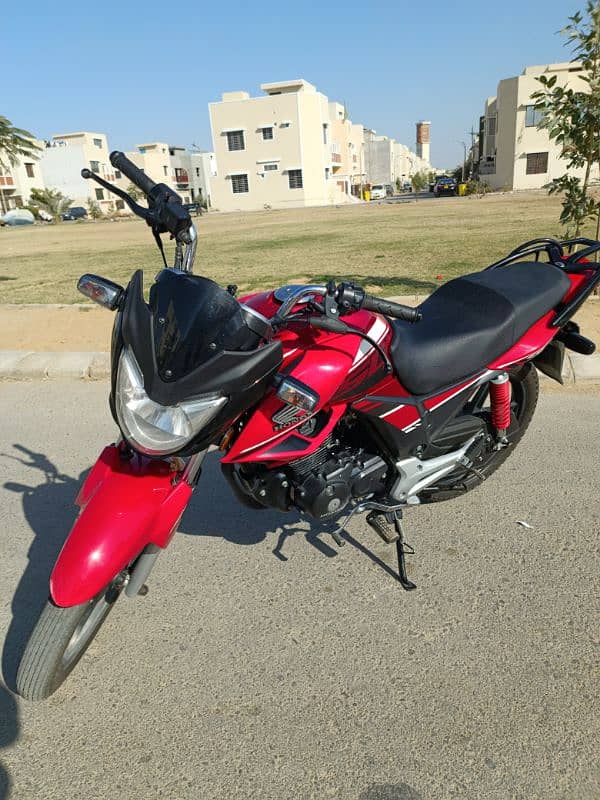 Honda CB 150F 5