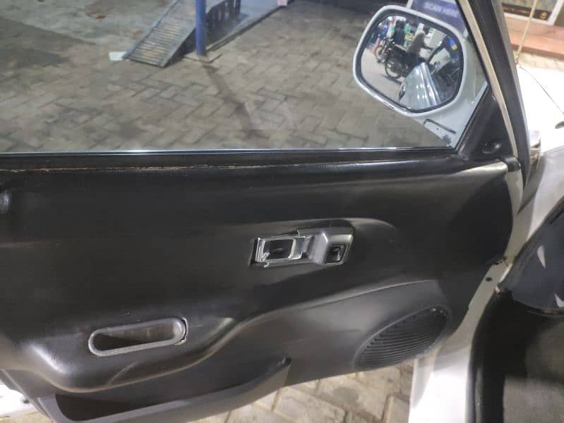 Honda City IDSI 1999 10