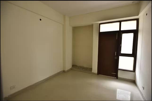 4 Kanal Building For Rent For School And Collage Setup 3