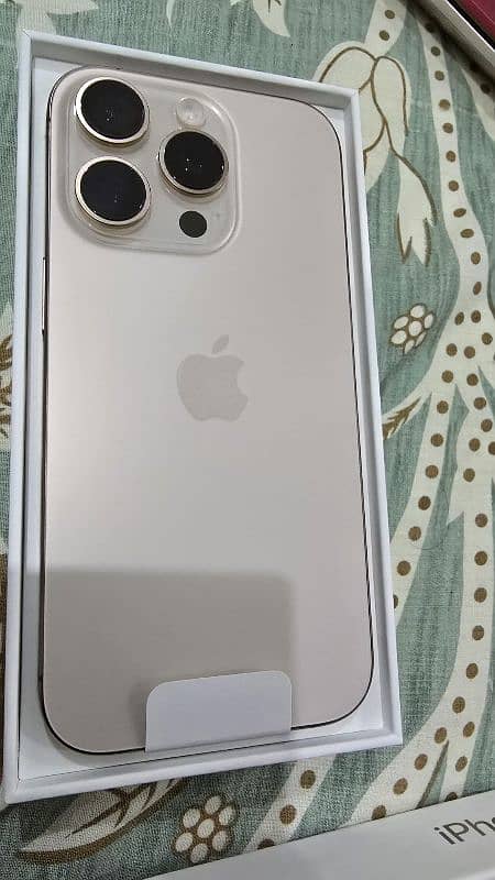 iPhone 16 pro max 256 GB non pta desert 0