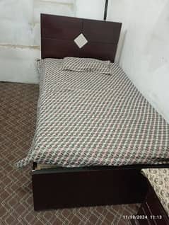 2 Singal Beds