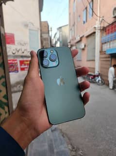 iPhone 13pro 0