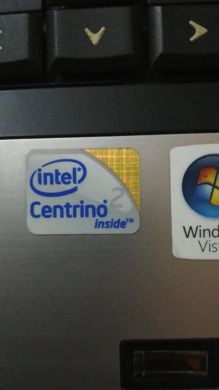 HP LAPTOP INTEL CENTRINO OR CORE 2 DUO 1