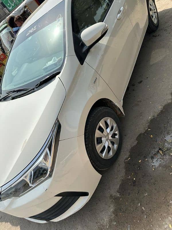 Toyota Corolla GLI 2018 sindh registered 7