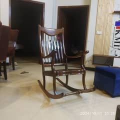 Brand new rocking chair just purchased selling die to place issue.