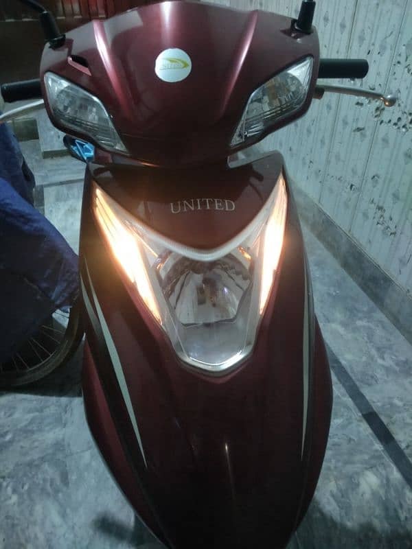 United scooty 100cc available for sale 6