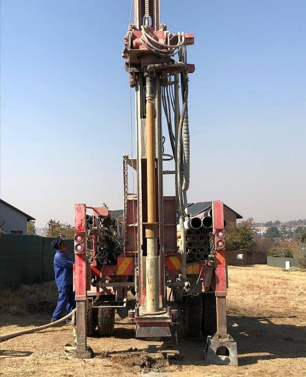 PIONEER DRILLING COMPANY (WATER BORING, DRILLING & WELL) (03432549474) 5