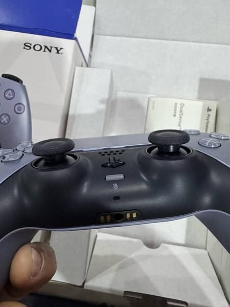 ps5 controller sterling silver 3