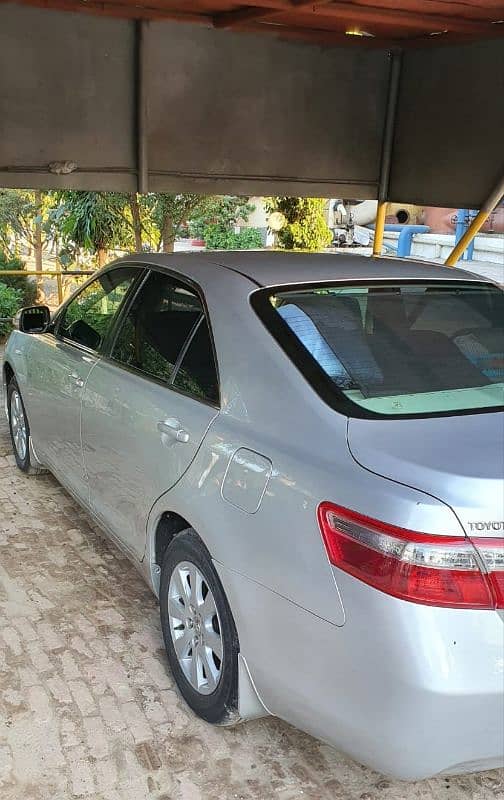 Toyota Camry up-spec automatic 2.4 2007 15