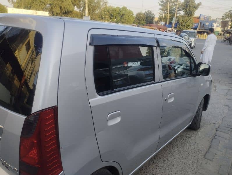 Suzuki Wagon R 2021 6