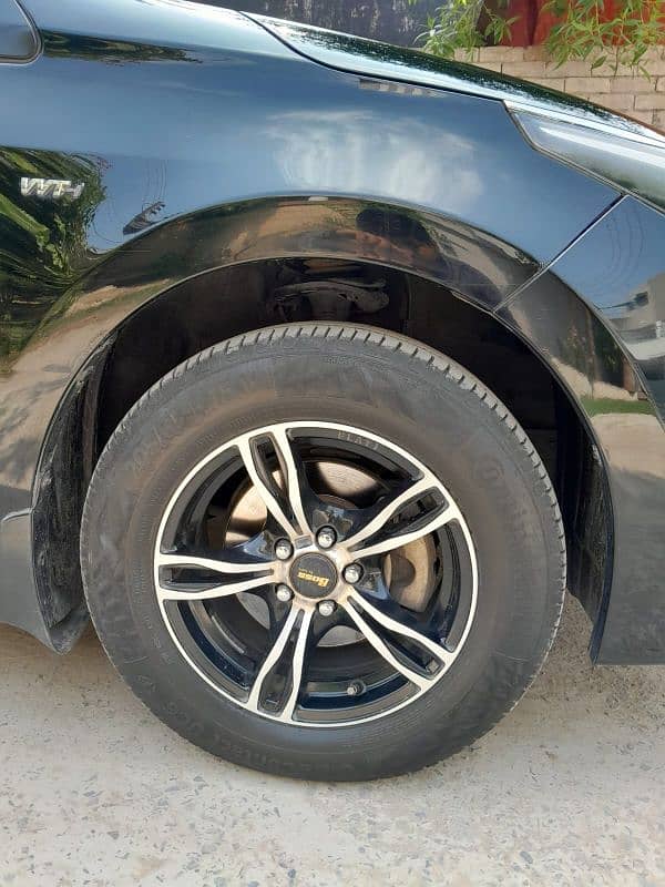 Toyota Corolla GLI 2015 Super Condition 11