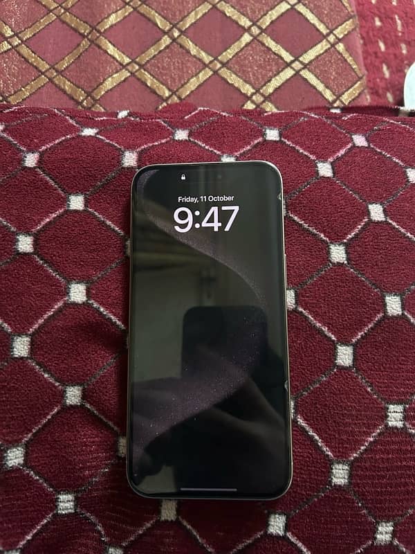 I phone 15 pro max Jv Natural Titanium 256 Gb 5