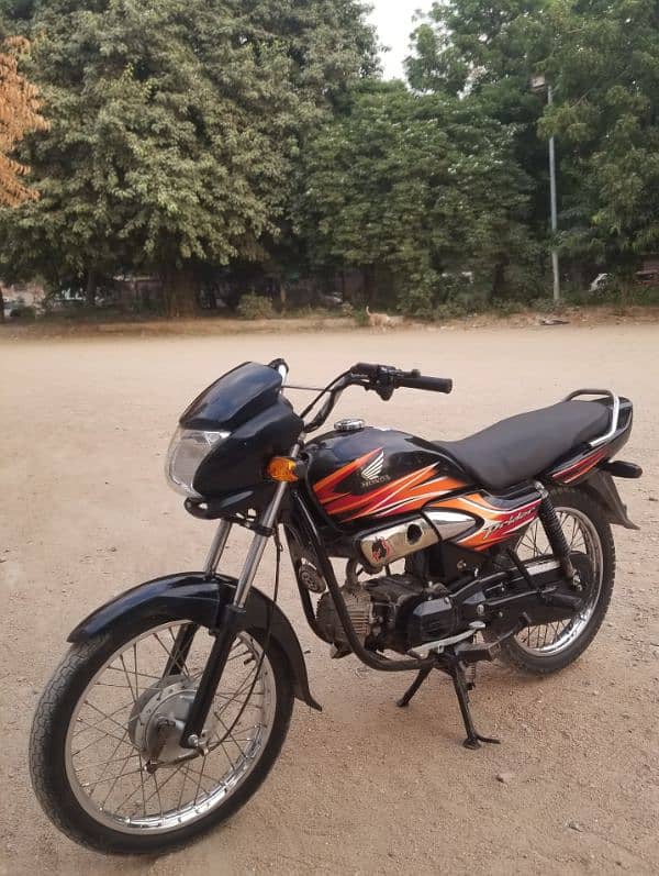 Honda pridor 100cc 1