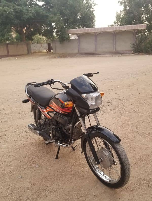 Honda pridor 100cc 6