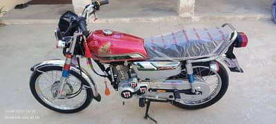 Honda cg 125cc 23 model Letter me hai sab ok hai koi kam nah apne alat