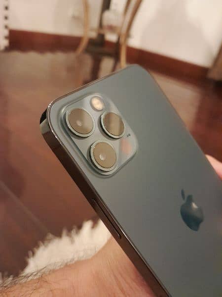 Iphone 12 Pro (Non-PTA) 3