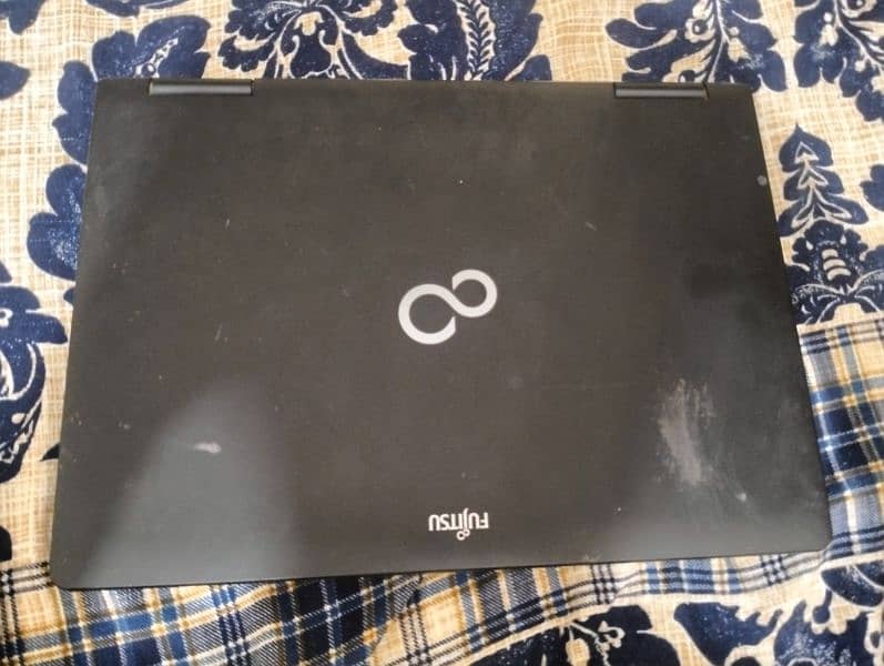 Fujitsu laptop for sale urgently 3