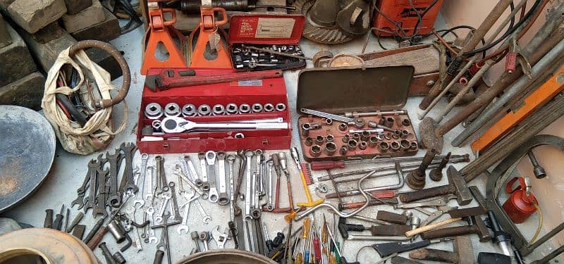 Auto Workshop Equipments 1
